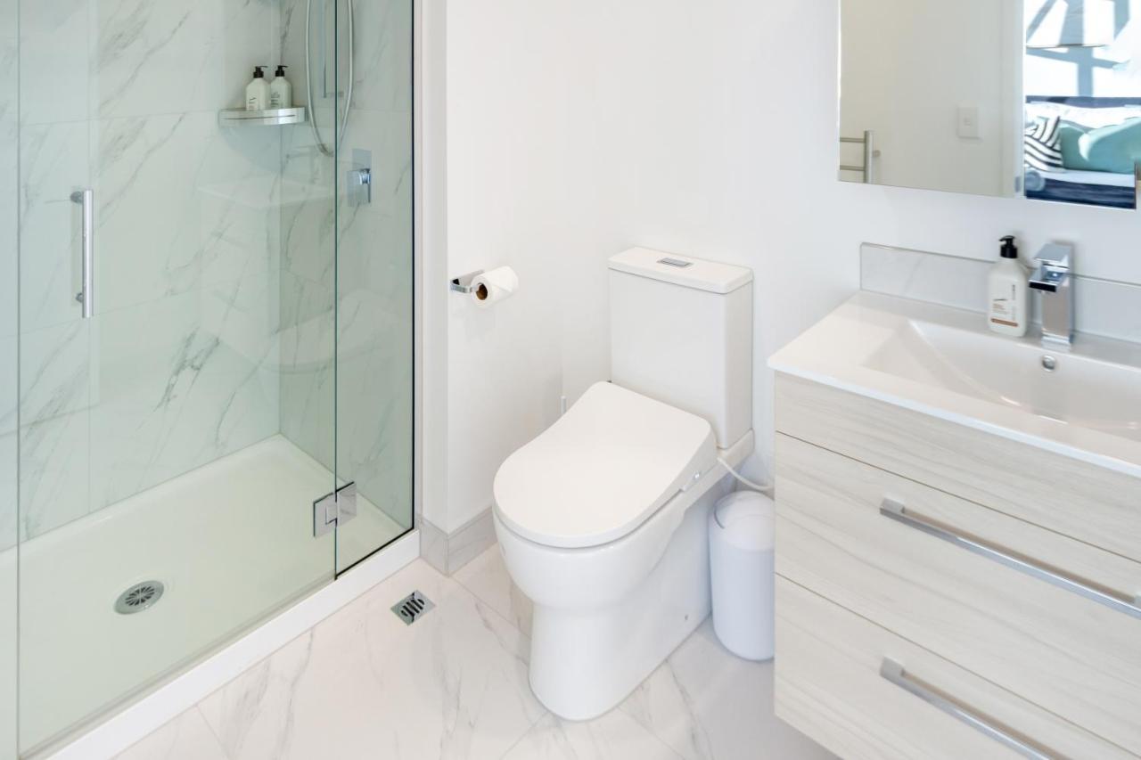 Stylish Home In The Heart Of Christchurch 2 Bed ภายนอก รูปภาพ